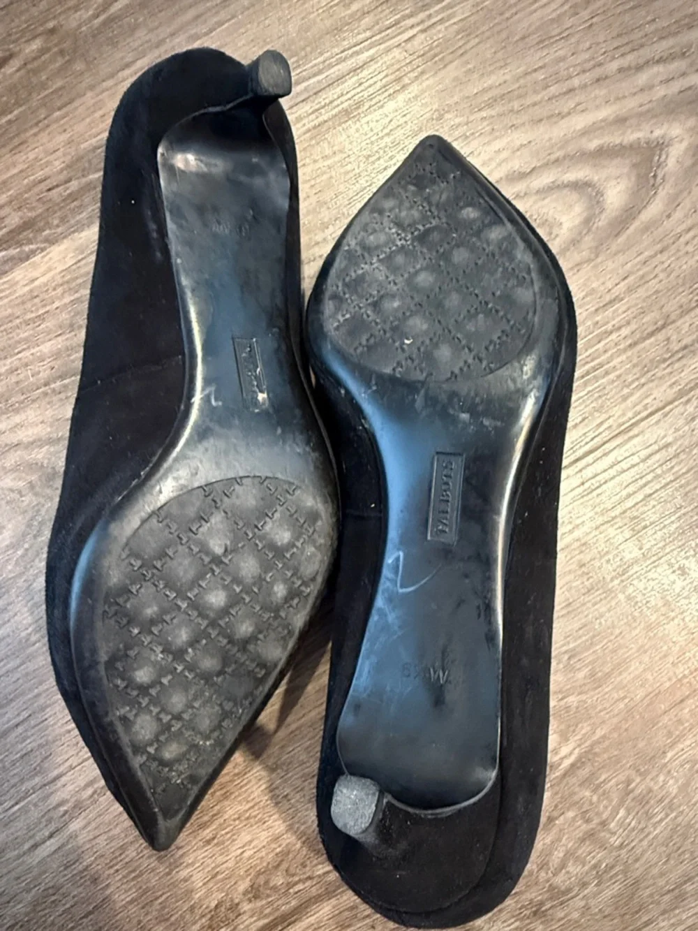 Talbots Black Suede Leather Kitten Heel Pump Size 6.5